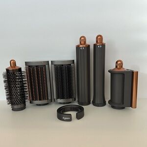 Upgraded Dyson Airwrap attachment set
(Long version)